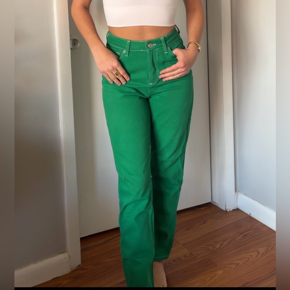 BDG kelly green mom jeans size 26